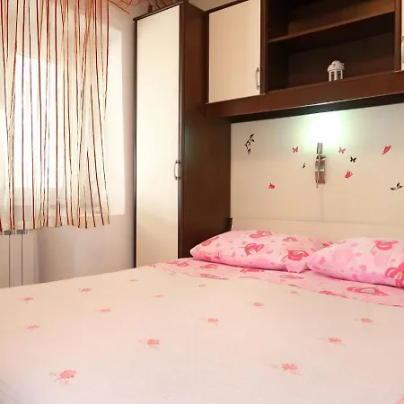 Vakantiehuis Mateja - Krk228 By Interhome